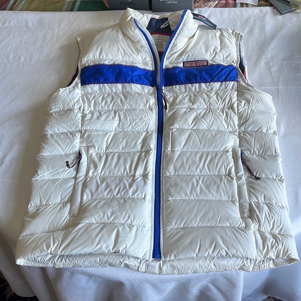NWT Vineyard Vines Size M Down Filled Puffer Vest